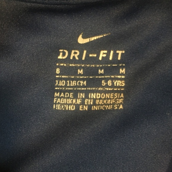 Nike Dri Fit t shirt navy blue big boys size med 6 - Picture 2 of 2